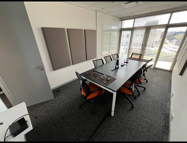 228M² OFFICE TO LET IN CENTURY CITY